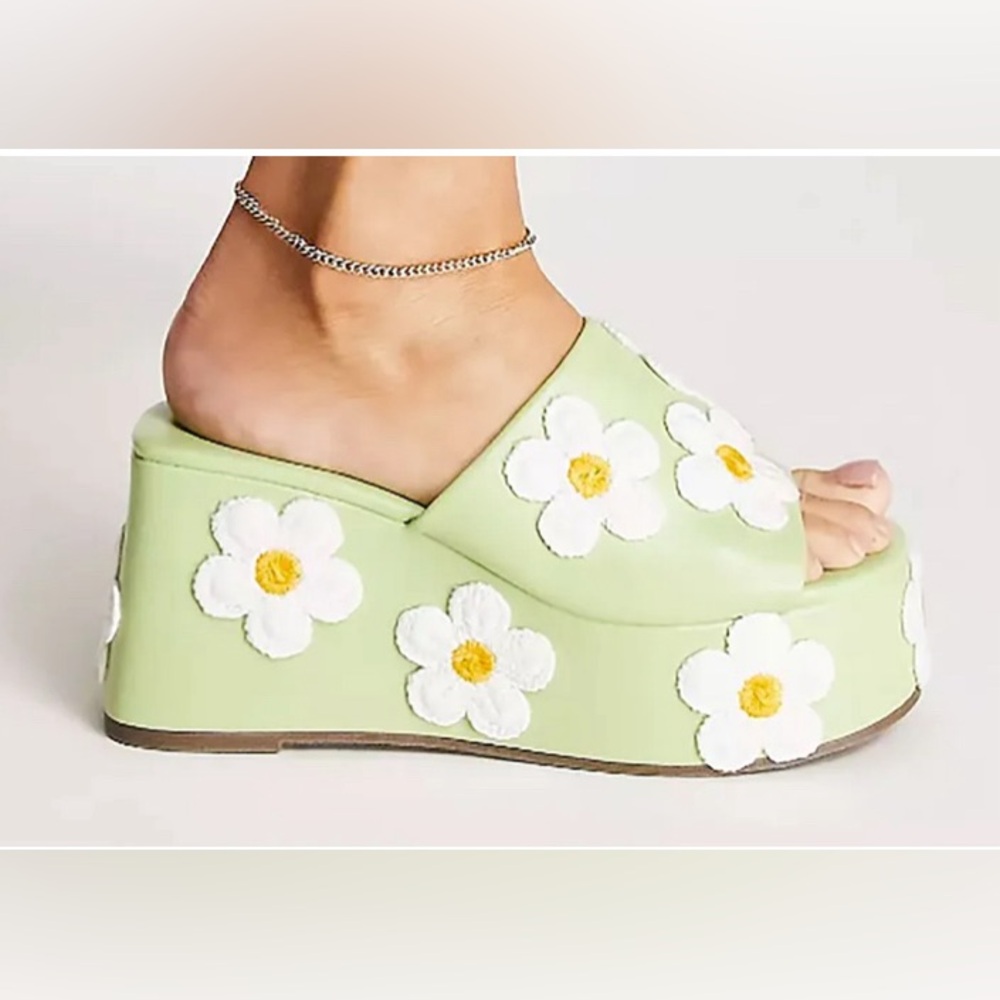Green Telly daisy/flower wedges from ASOS
